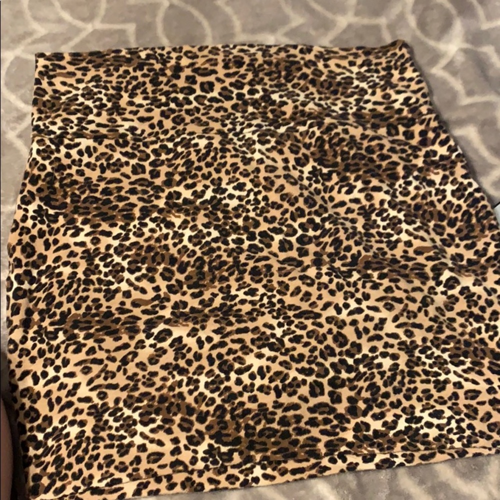 Stretchy  skirt